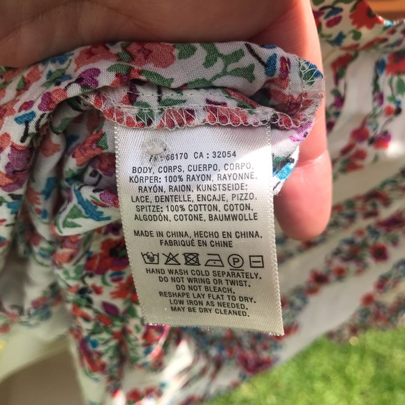 Anthropologie Maeve Flowy 3/4 Sleeve Top EUC  Size 8 - Picture 6 of 8